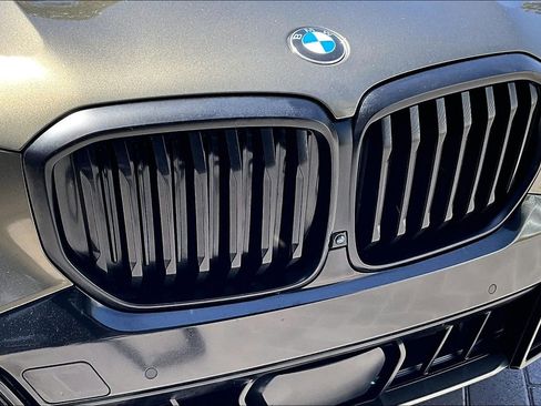 Used 2024 BMW X5 sDrive40i w/ M Sport Package RWD image 30