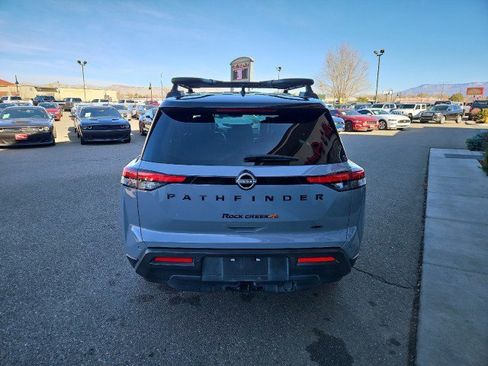 Used 2023 Nissan Pathfinder Rock Creek image 5