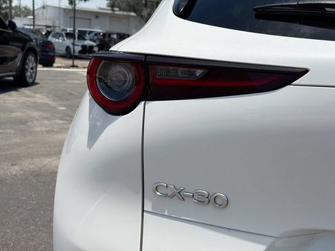 Used 2021 MAZDA CX-30 FWD 2.5 S w/ Premium Package image 10