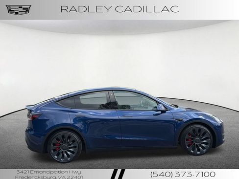 Used 2022 Tesla Model Y Performance AWD/4WD image 18