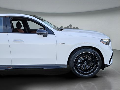 New 2026 Mercedes-Benz GLC 43 AMG 4MATIC Coupe image 9
