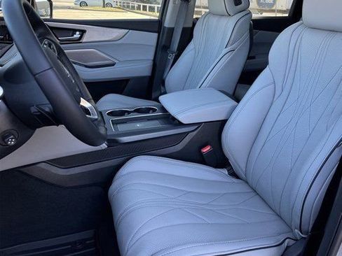 New 2026 Acura MDX SH-AWD Advance Package image 28