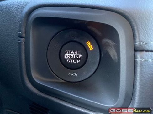 New 2026 Jeep Wrangler Unlimited Sahara AWD/4WD image 11