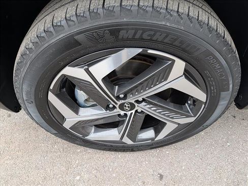 Certified 2023 Hyundai Tucson SEL w/ Convenience Package image 9