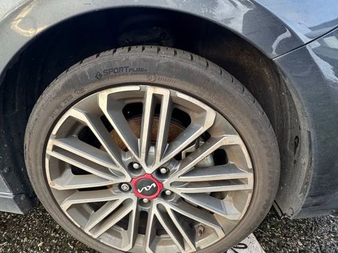 Used 2022 Kia Forte GT w/ GT Technology Package image 2