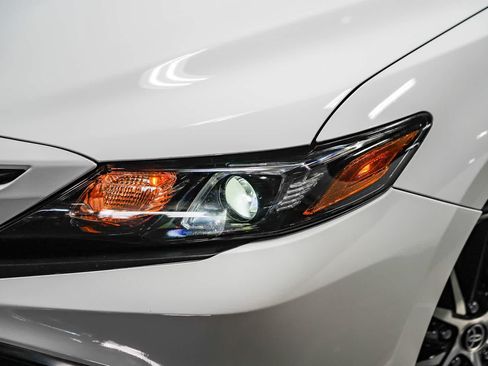 Certified 2024 Toyota Camry SE FWD image 2