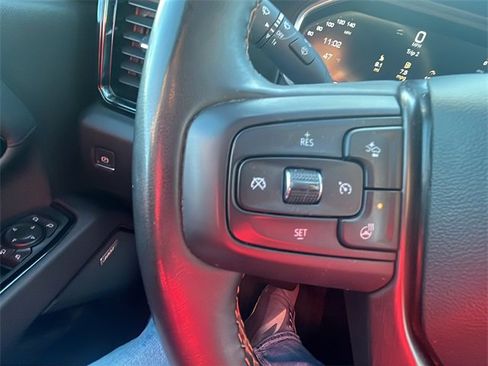 Used 2024 GMC Sierra 2500 AT4 w/ AT4 Premium Plus Package image 27