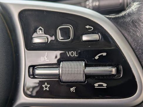 Certified 2021 Mercedes-Benz GLB 250 image 13