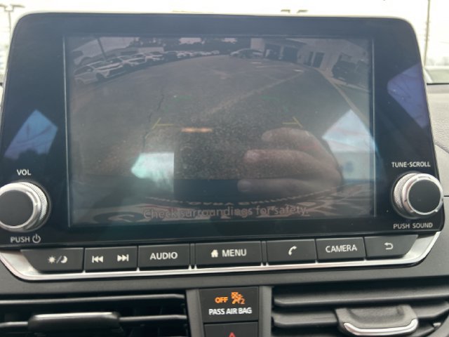 Used 2020 Nissan Altima 2.5 SR w/ Premium Package FWD image 24