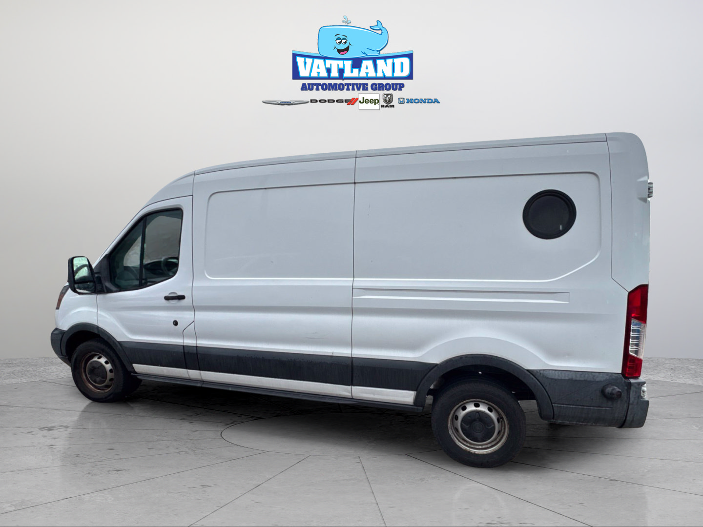 Used 2017 Ford Transit 250 148 Medium Roof RWD image 2