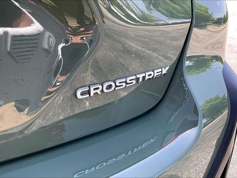 Used 2024 Subaru Crosstrek 2.5i Limited w/ Crosstrek Mirror Package AWD/4WD image 9