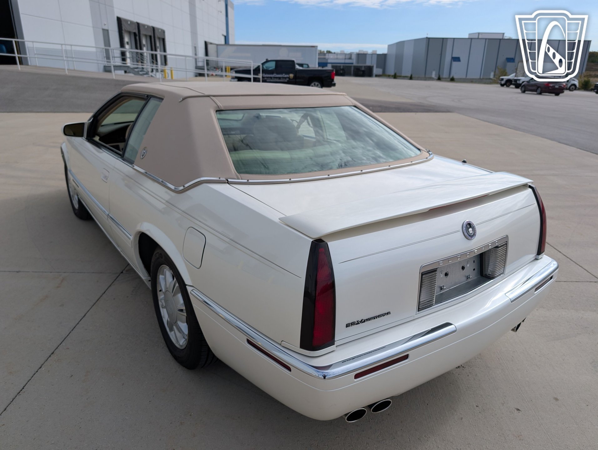 Used 1995 Cadillac Eldorado FWD image 8