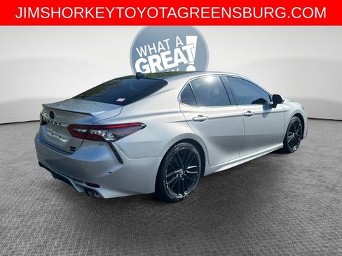Used 2022 Toyota Camry XSE w/ Navigation Package AWD/4WD image 3