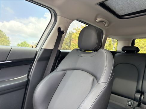 Certified 2024 MINI Cooper Countryman S FWD image 20