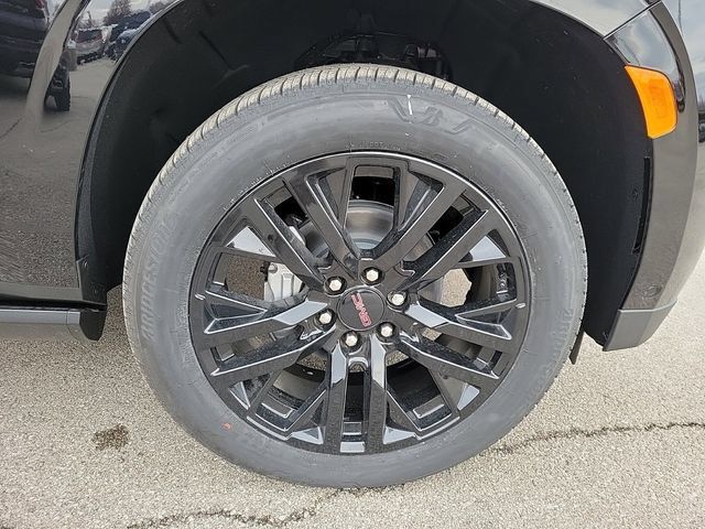 New 2024 GMC Yukon Denali w/ Advanced Technology Package AWD/4WD image 6