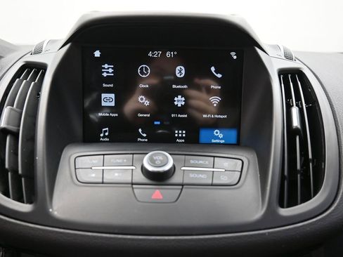 Used 2019 Ford Escape SEL image 9