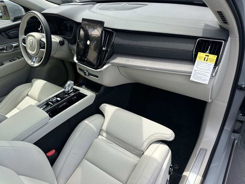 New 2026 Volvo XC90 T8 Ultra w/ Lounge Package AWD/4WD image 22