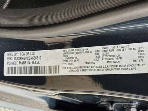 Used 2025 RAM 1500 Warlock AWD/4WD image 30