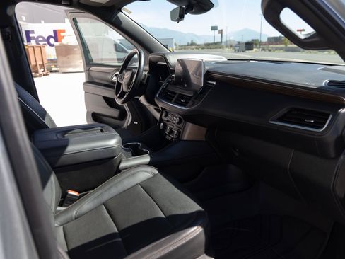 Used 2024 Chevrolet Tahoe High Country w/ Advanced Technology Package AWD/4WD image 25
