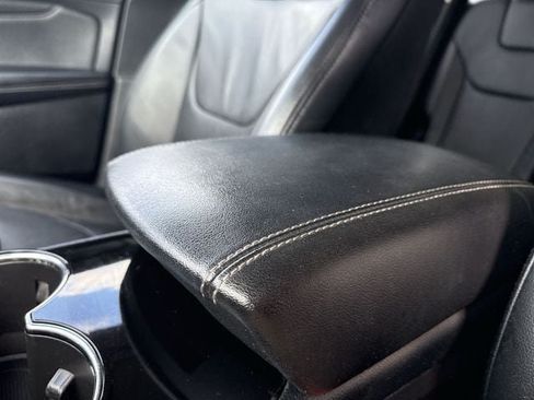 Used 2015 Ford Edge Titanium w/ Technology Package FWD image 20