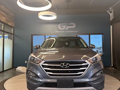 Used 2018 Hyundai Tucson Value w/ Cargo Package AWD/4WD image 8