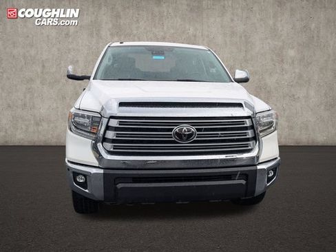Used 2018 Toyota Tundra Limited w/ Limited Premium Package AWD/4WD image 2