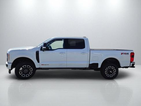 New 2026 Ford F250 Platinum AWD/4WD image 7