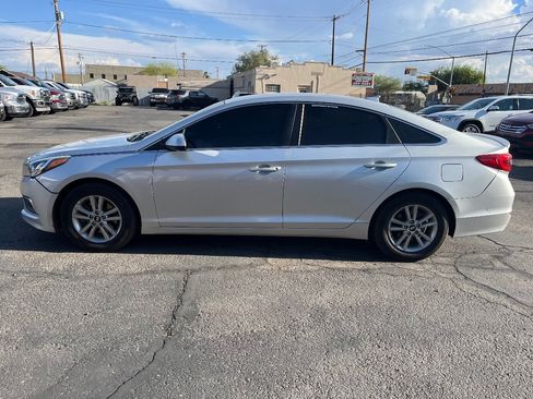 Used 2016 Hyundai Sonata SE FWD image 6