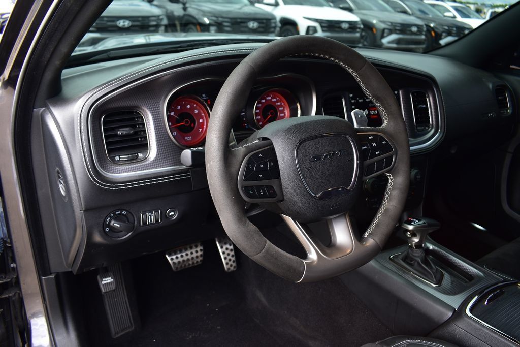 Used 2022 Dodge Charger SRT Hellcat w/ Harman/Kardon Audio Group RWD image 39