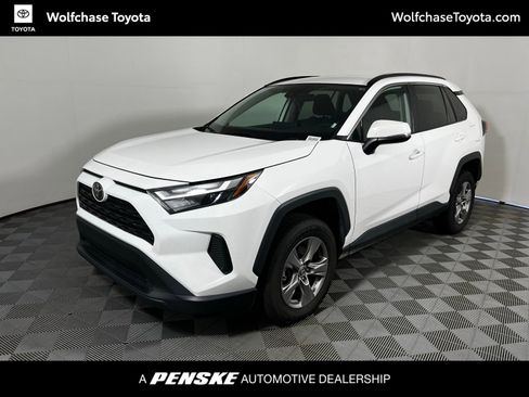 Certified 2024 Toyota RAV4 XLE FWD image 1