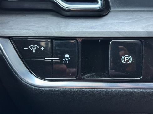 Used 2025 Kia Sportage X-Line AWD/4WD image 16