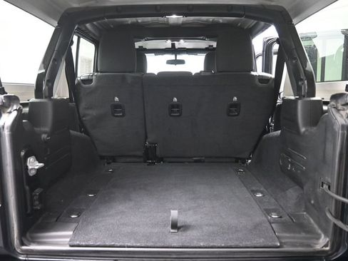 Used 2020 Jeep Wrangler Unlimited Sport S AWD/4WD image 24