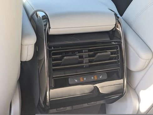 New 2026 Land Rover Range Rover Sport SE AWD/4WD image 13