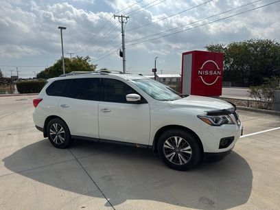 Used 2017 Nissan Pathfinder SL w/ SL Tech Package