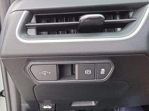 New 2026 Kia K4 FWD image 27