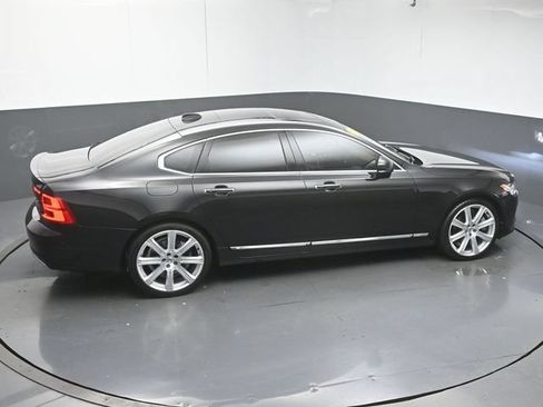 Used 2017 Volvo S90 T6 Inscription w/ Vision Package AWD/4WD image 48