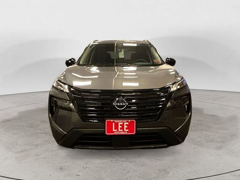 New 2026 Nissan Rogue SV image 8