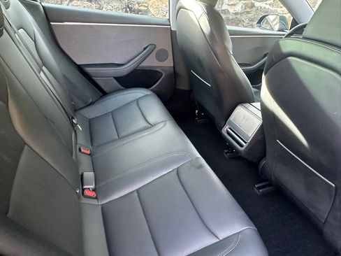 Used 2024 Tesla Model 3 image 59