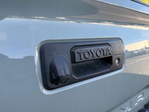 Used 2023 Toyota Tacoma TRD Off-Road image 15