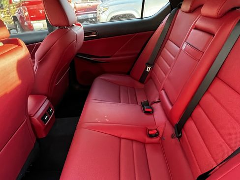 Certified 2025 Lexus IS 350 F Sport image 32