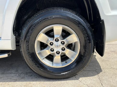 Used 2011 Toyota 4Runner SR5 RWD image 24