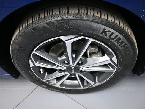 Certified 2023 Kia Forte LXS image 13