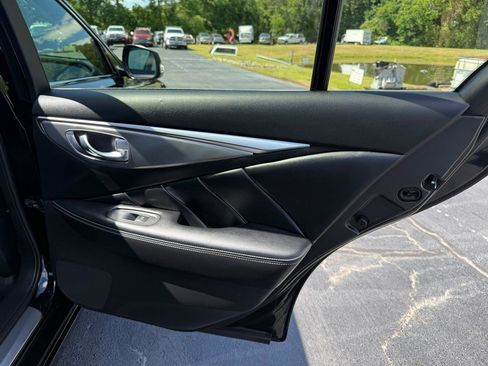 Used 2015 INFINITI Q50 Premium w/ All Weather Package AWD/4WD image 16