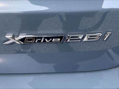 Used 2026 BMW X1 xDrive28i w/ Convenience Package AWD/4WD image 9