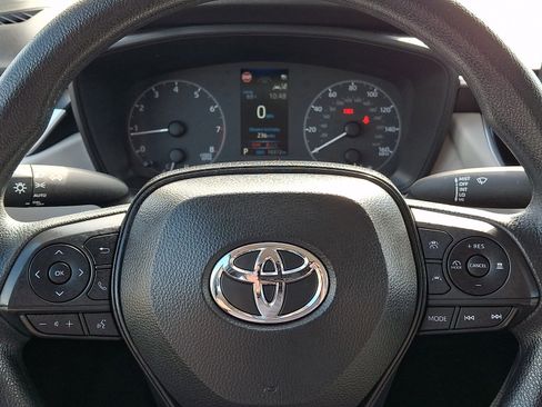 Certified 2025 Toyota Corolla LE w/ LE Premium Package FWD image 18