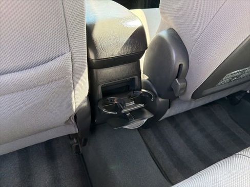 Used 2008 Toyota Matrix XR FWD image 29
