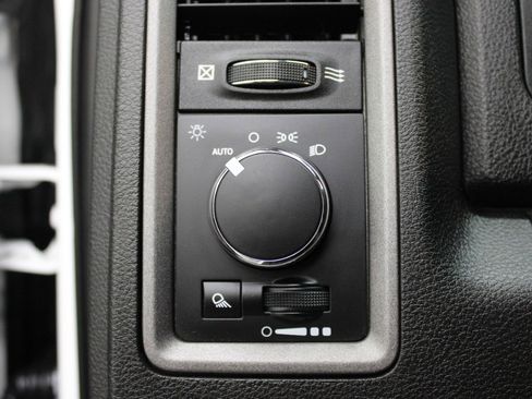 Used 2021 RAM 1500 Tradesman image 19