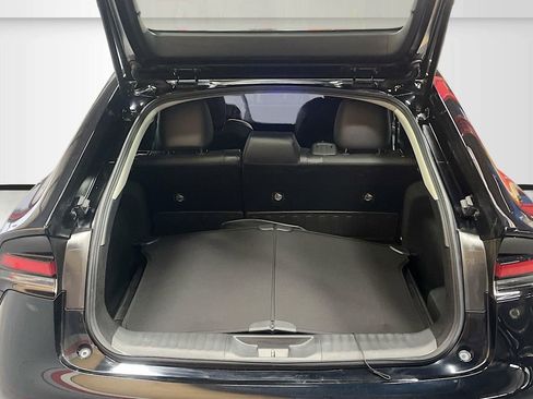 Used 2024 Toyota Prius XLE image 25