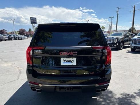 Used 2025 GMC Yukon AT4 Ultimate w/ LPO, AT4 Appearance Package AWD/4WD image 5