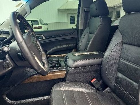 Used 2018 GMC Yukon Denali w/ Open Road Package AWD/4WD image 14